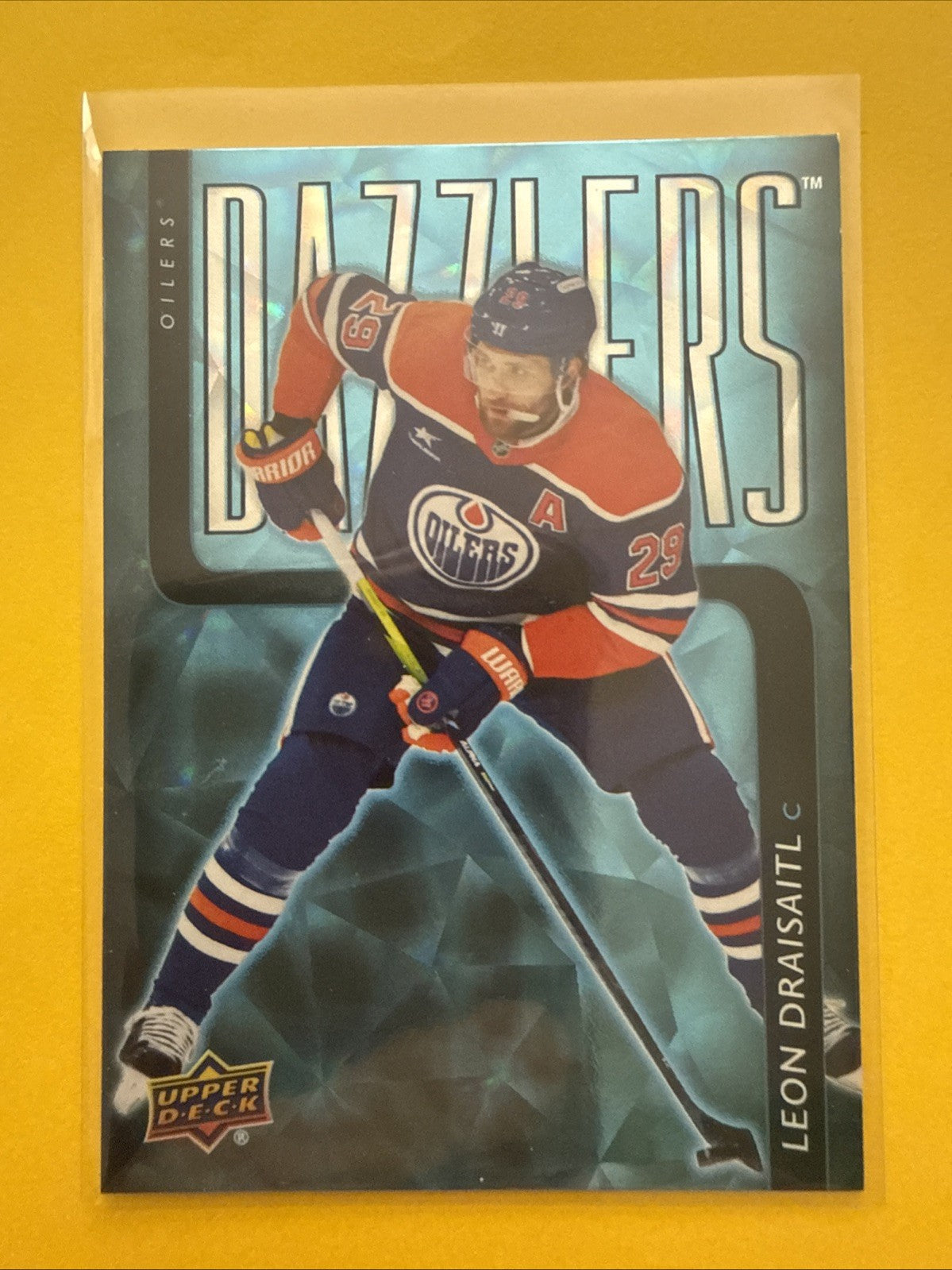 Leon Draisaitl . 2025/26 UD Blue Dazzlers Card - front