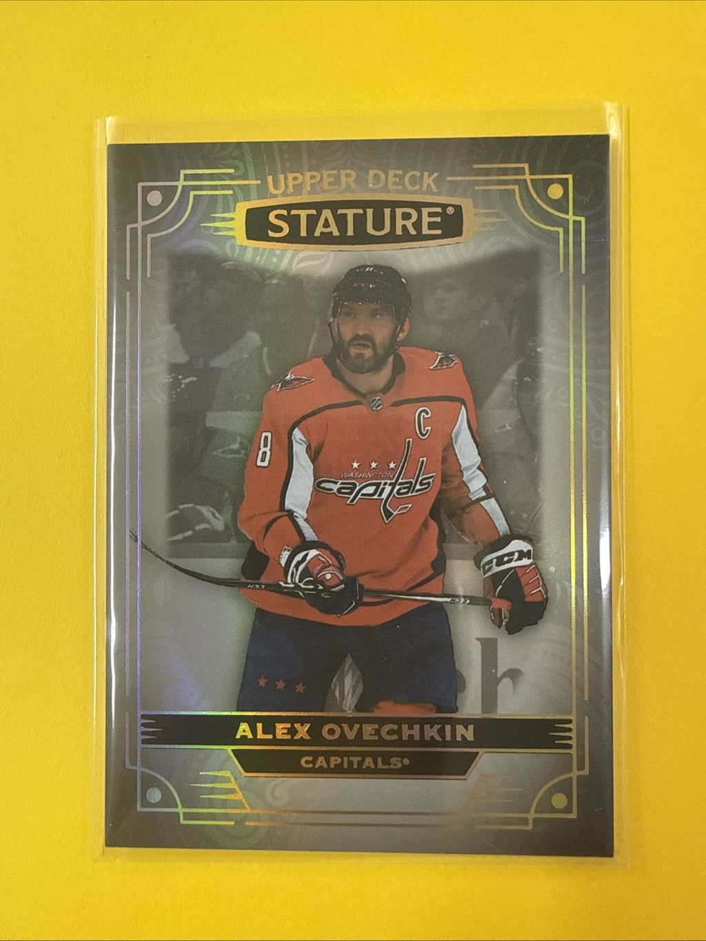 Alex Ovechkin 2022/23 Stature Hockey Card - front