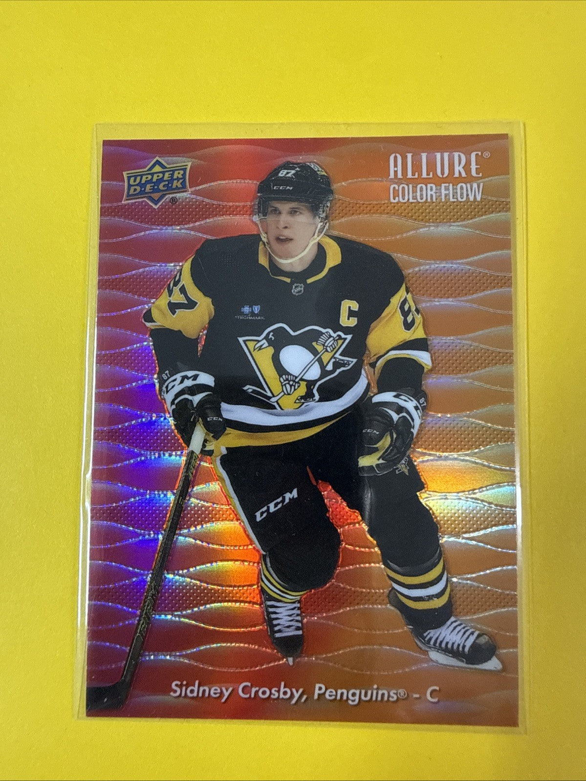 Sidney Crosby 2023/24 Allure Color Flow Red-Orange Card - front