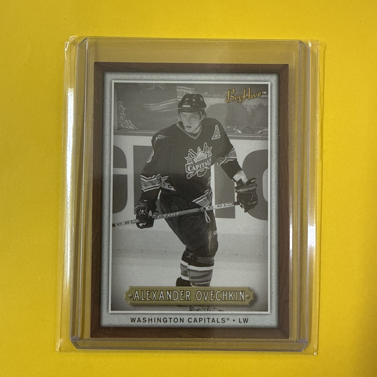 Alex Ovechkin 2006/07 Beehive Card - front