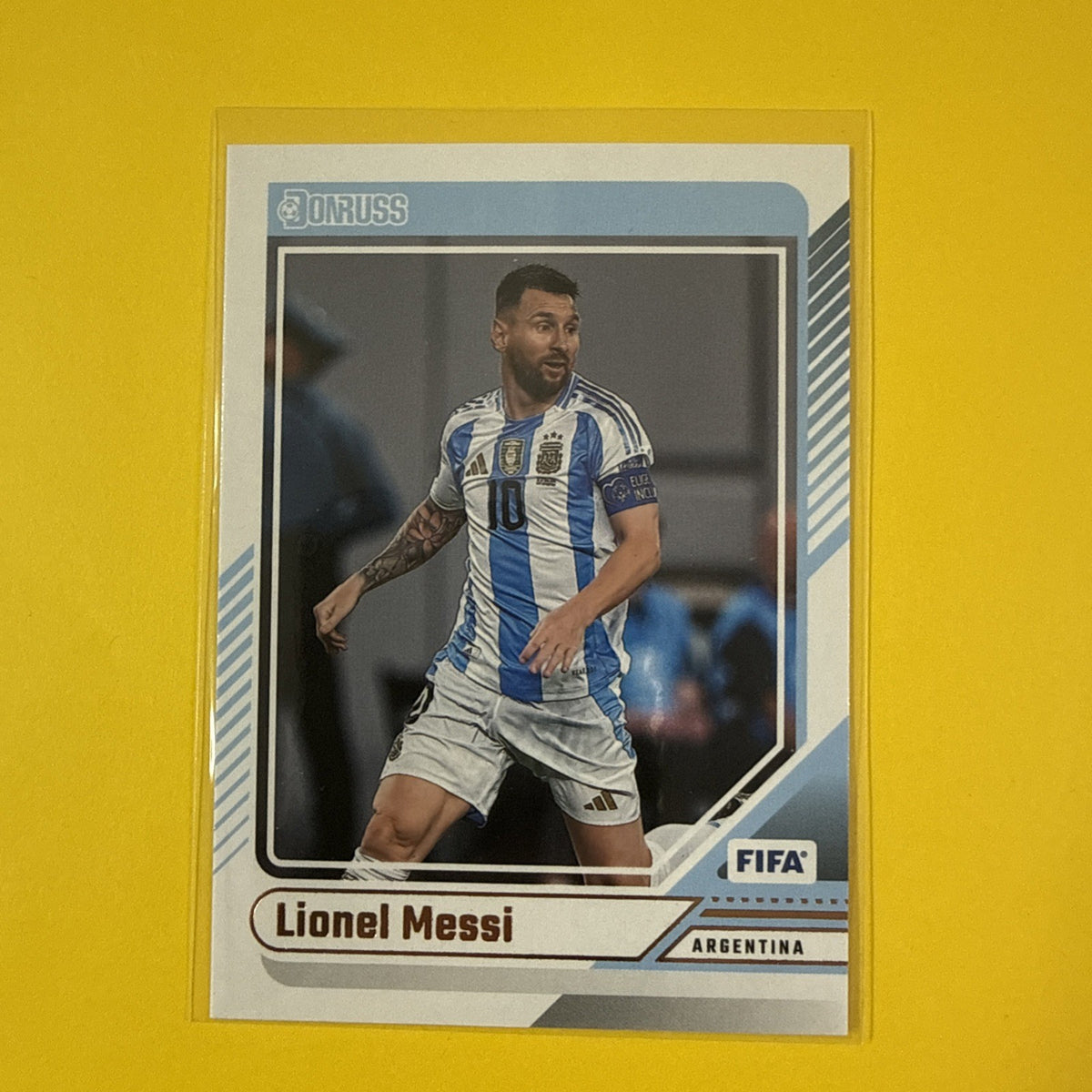 Lionel Messi 2024/25 Panini Donruss Card - front