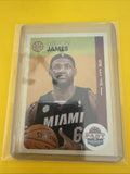LeBron James 2012/13 Card - front