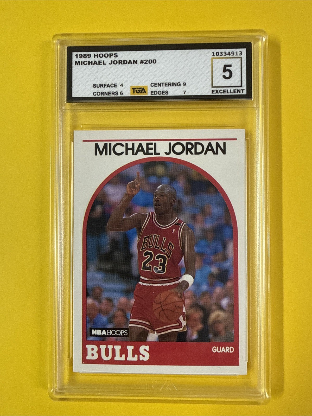 Michael Jordan 1989 NBA Hoops Card Graded 5 - front