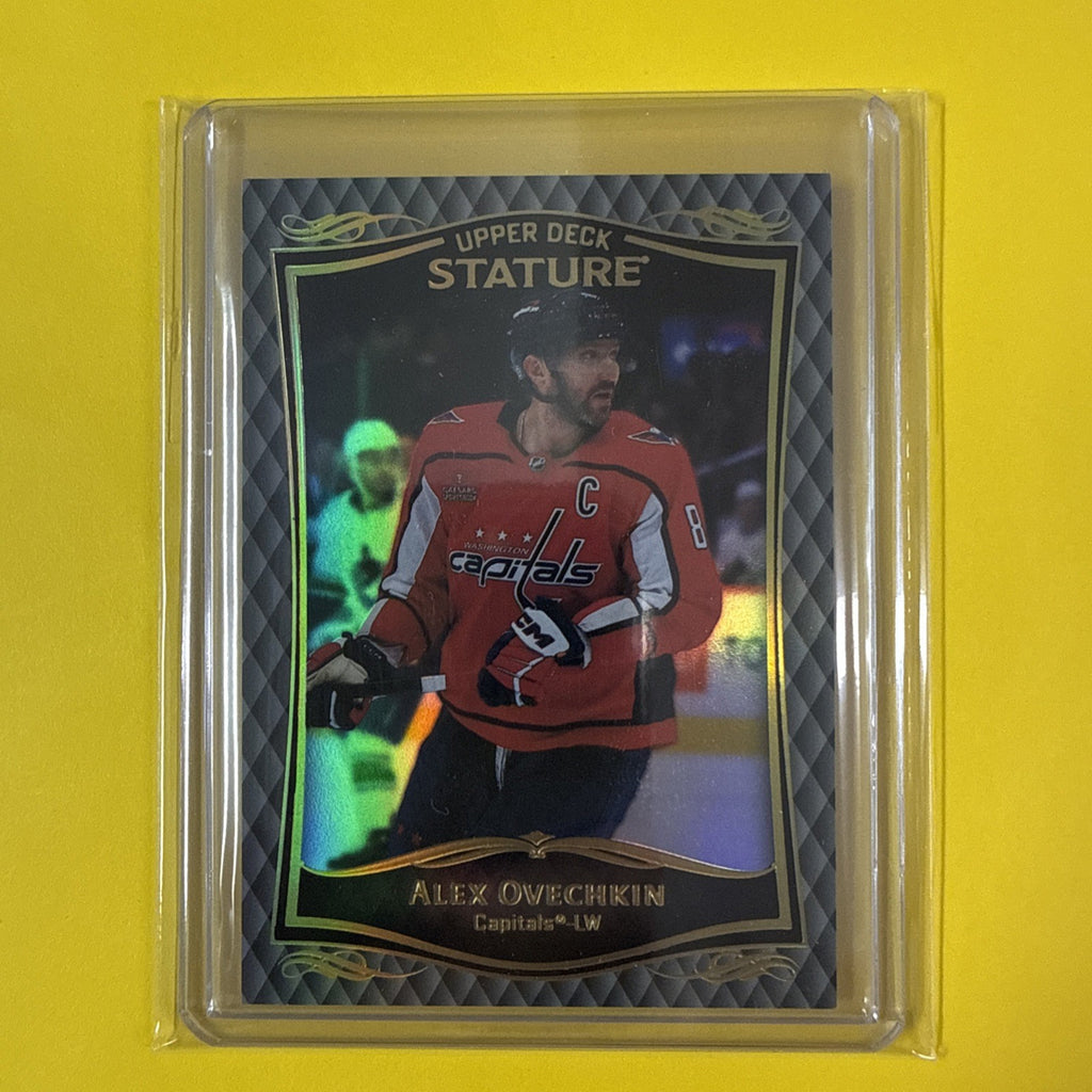 Alex Ovechkin 2023/24stature Black Card - front
