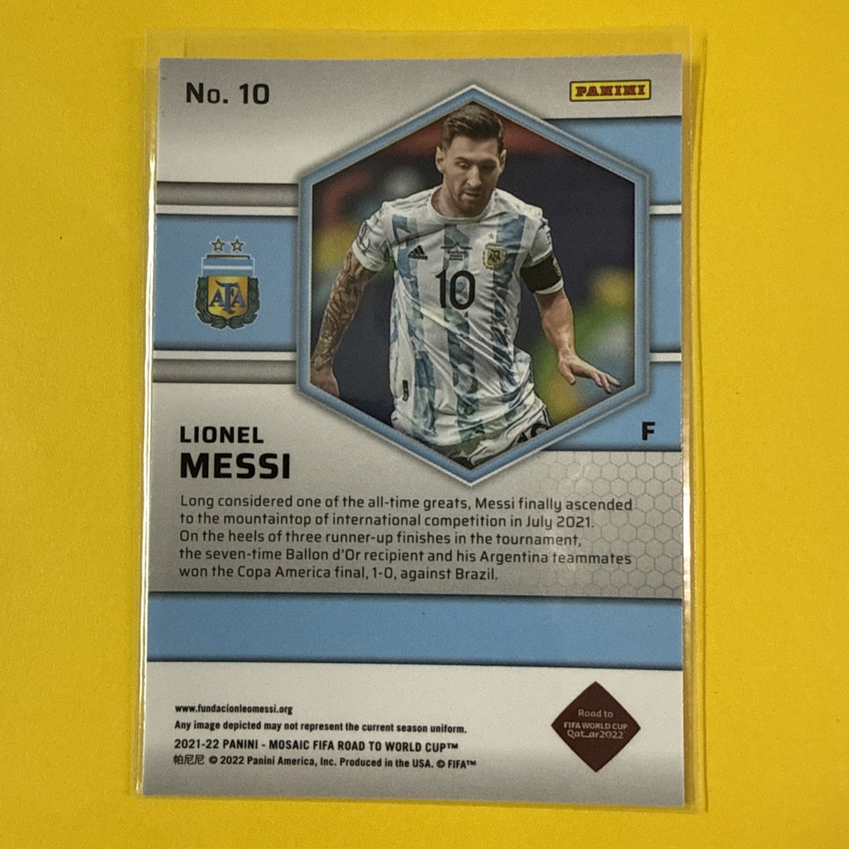 Lionel Messi 2021/22 Chrome Card - back