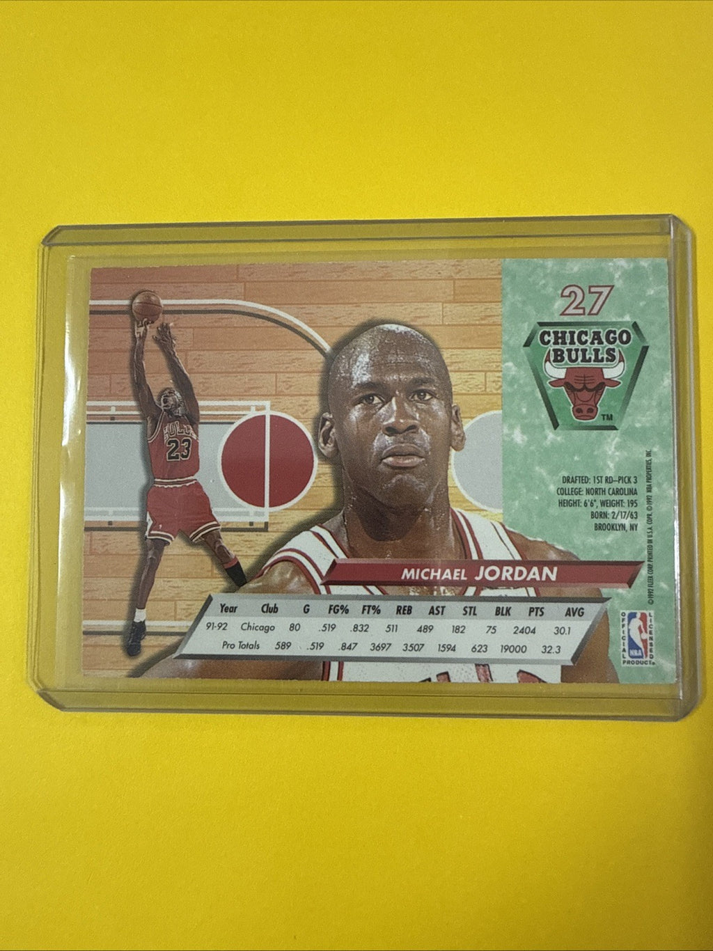 Michael Jordan 1992/93 Fleer Ultra Card #27 - back