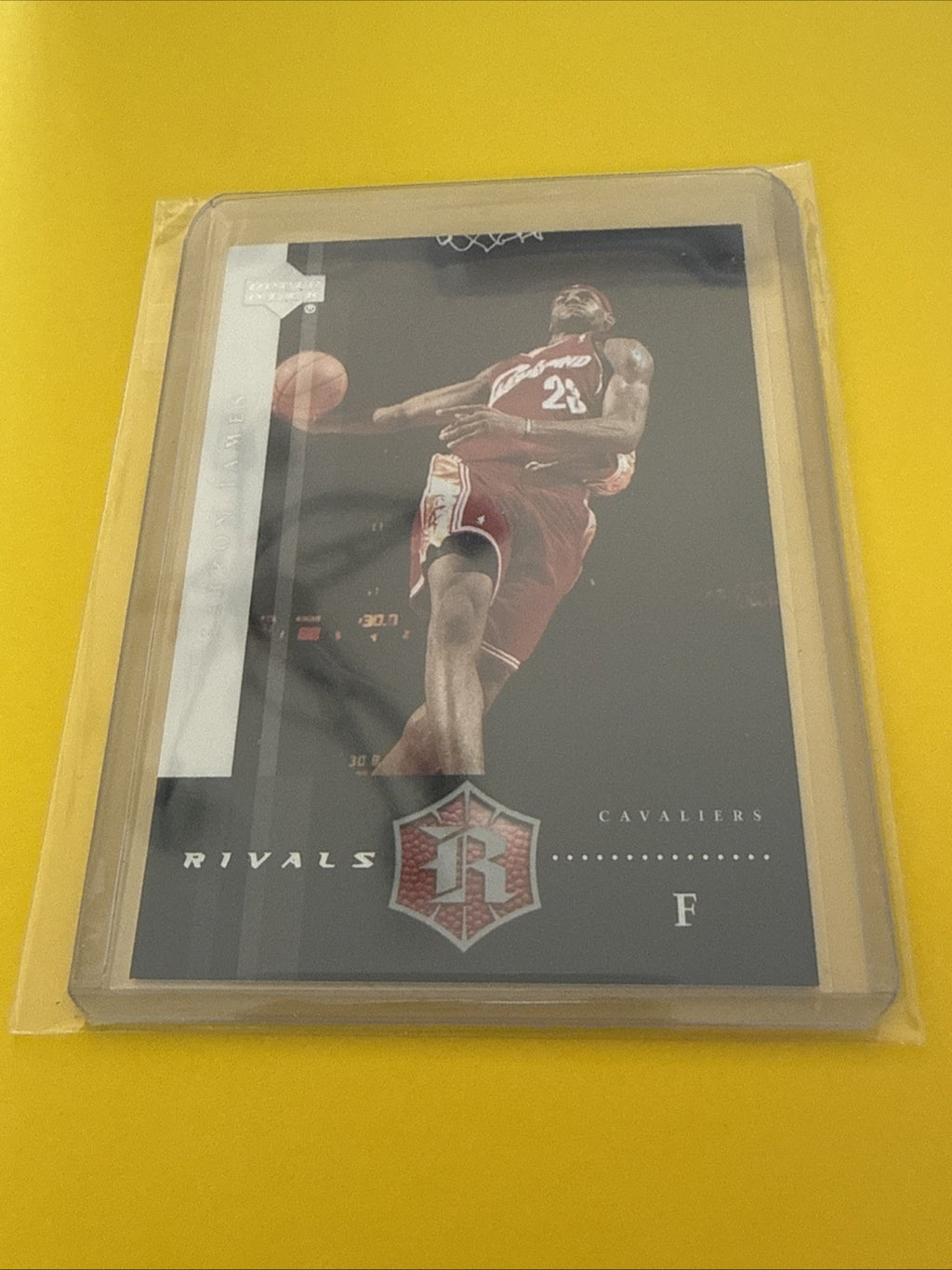 LeBron James 2004 UD Rivals - front
