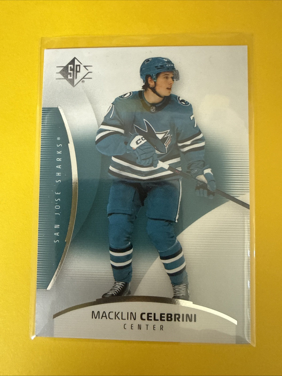 Macklin Celebrini 2025/26 SP Authentic Card - front