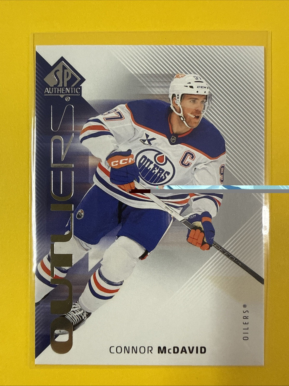 Connor McDavid 2025/26 SP Authentic Outliers Card - front