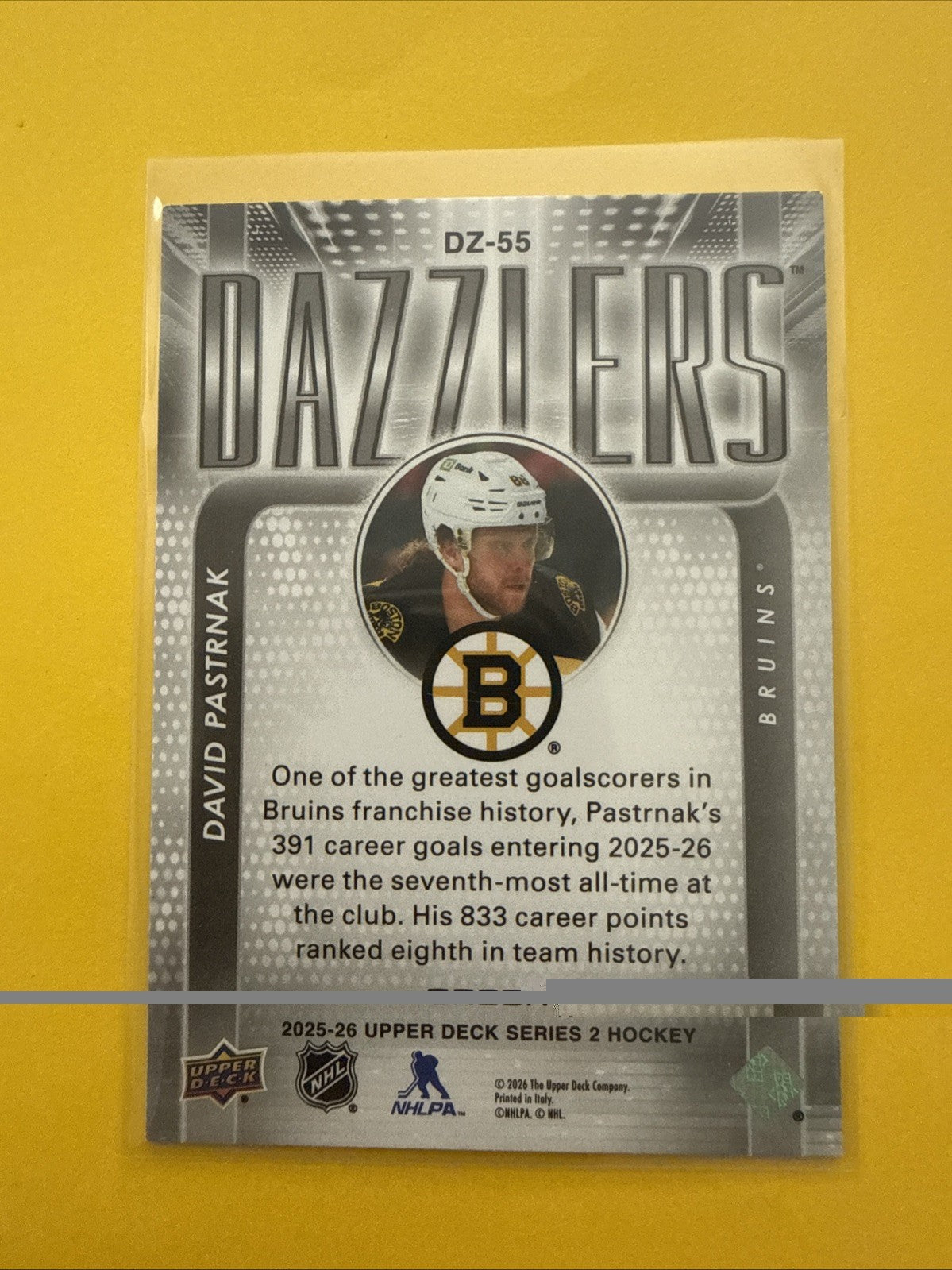 David Pastrnak 2025/26 UD Dazzlers Green Card - back