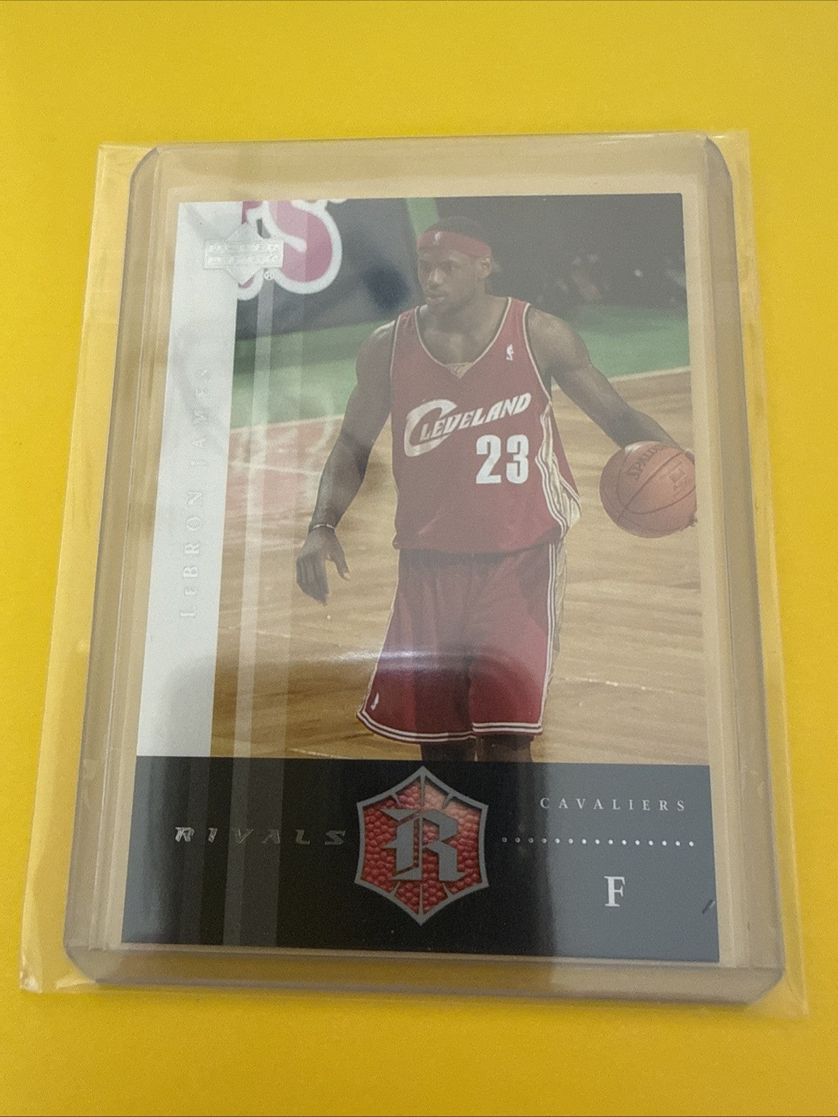 LeBron James 2004 UD Rivals - front