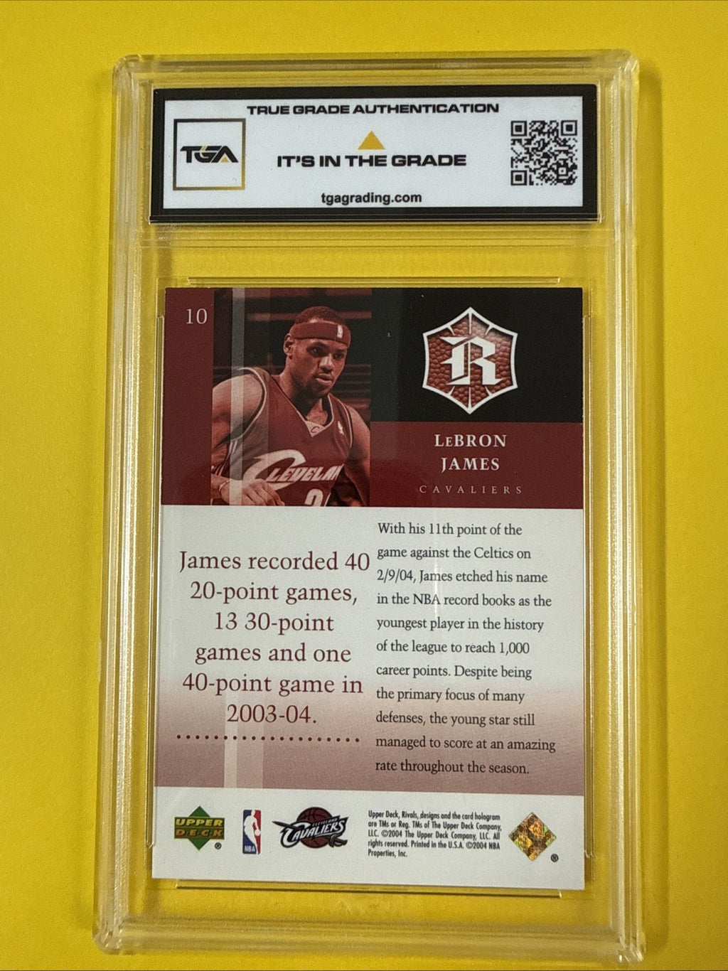 LeBron James 2004 UD Rivals Gold Autograph Facsimile Card Graded 6.5 - back