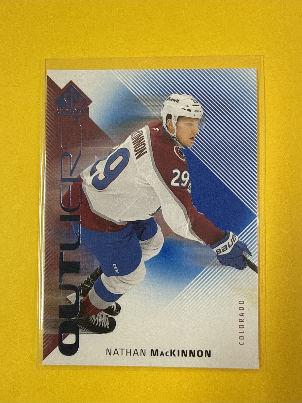 Nathan MacKinnon 2025/26 SP Authentic Outliers Blue Card - front