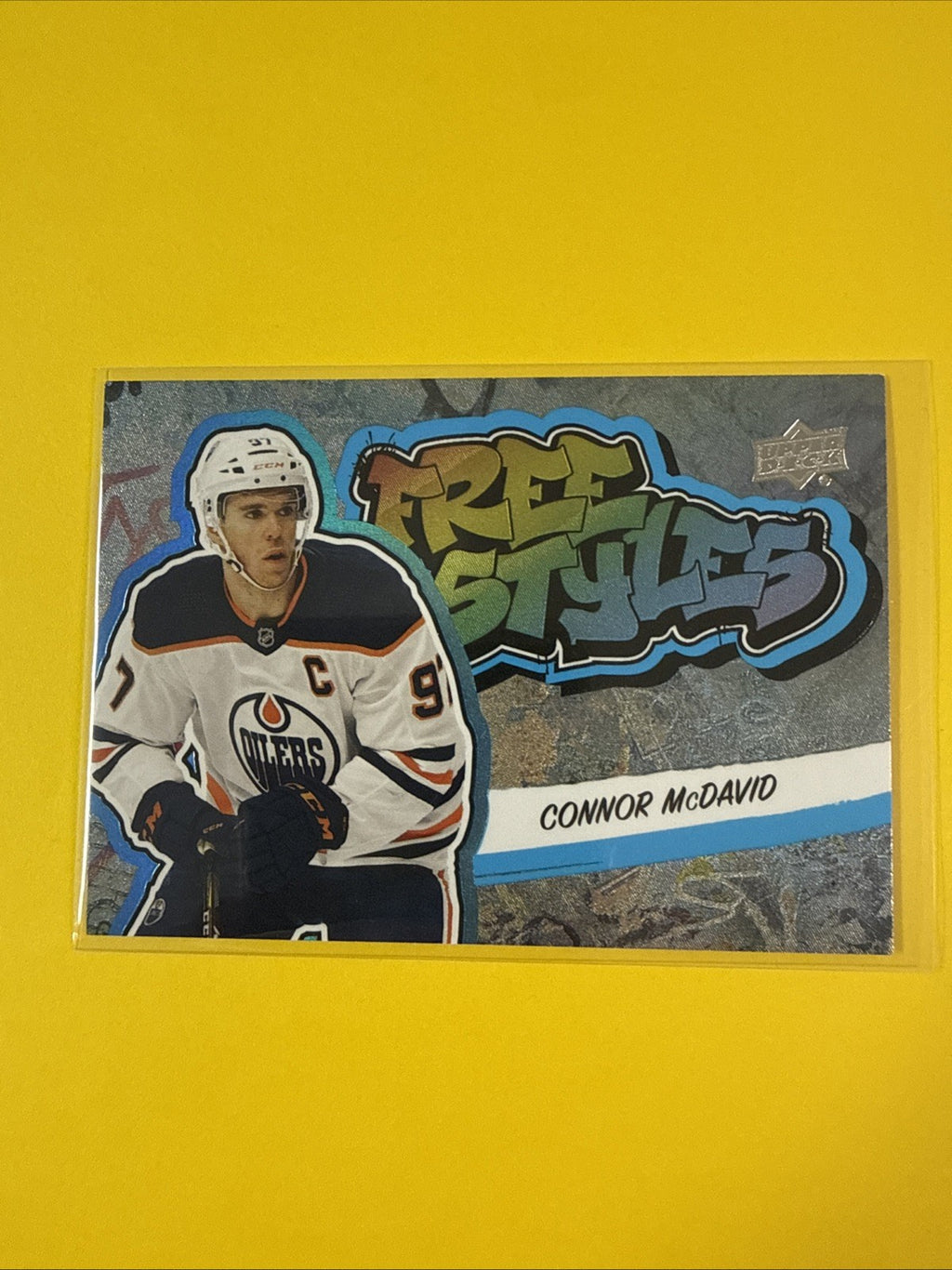 Connor McDavid 2022/23 UD Free Styles Card - front