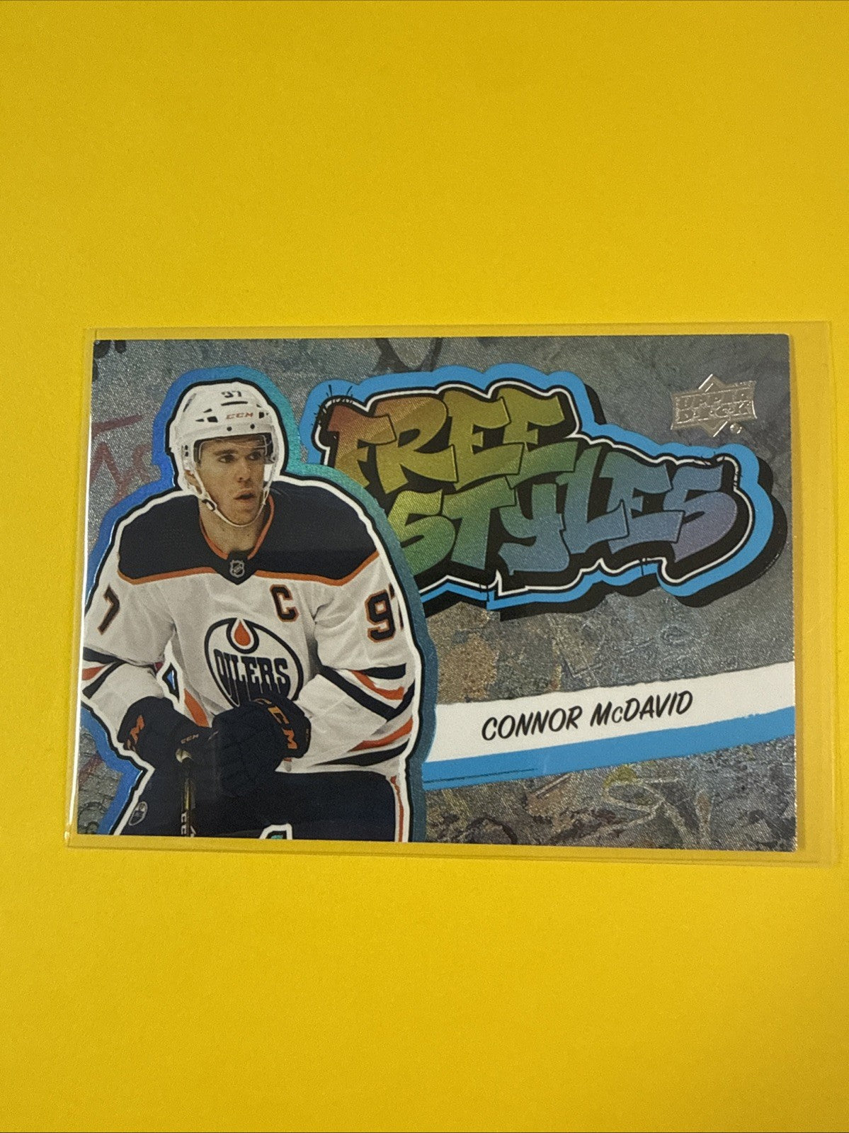Connor McDavid 2022/23 UD Free Styles Card - front