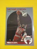 1990-91 NBA Hoops - Michael Jordan Card No.65 - front