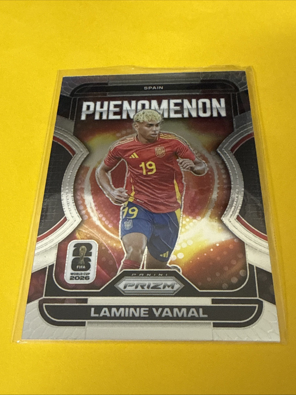 Lamine Yamal 2026 Panini Prizm World Cup Phenomenon Chrome Card - front