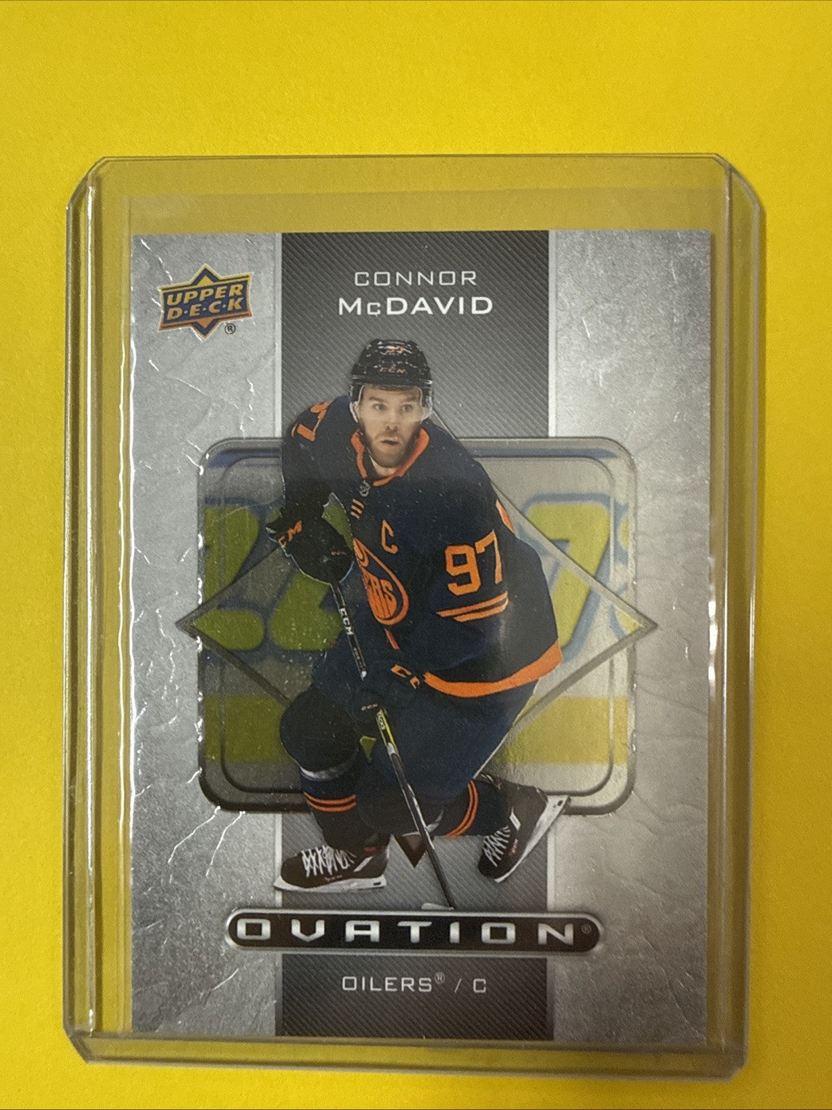 Connor McDavid 2020/21 UD Ovation Card - front