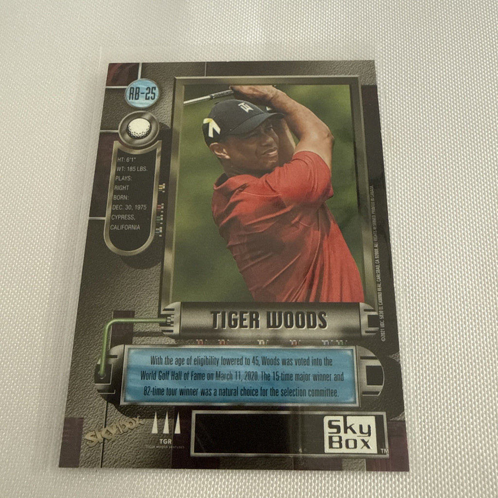 Tiger Woods 2021 Metal Universe Card - back