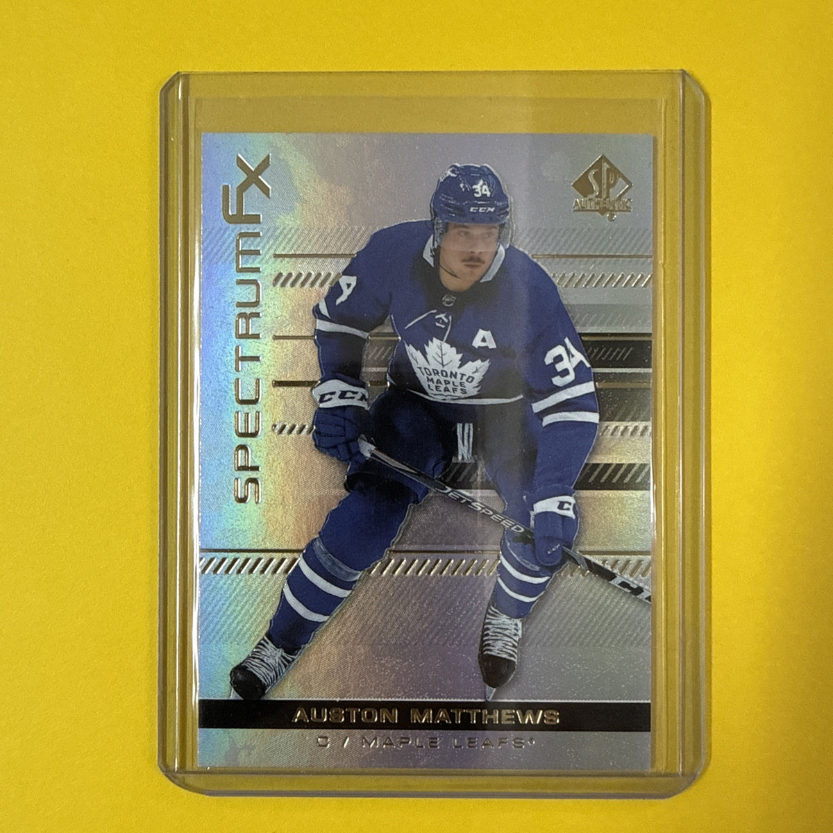 Auston Matthews 2019/20 Spectrum FX Card - front