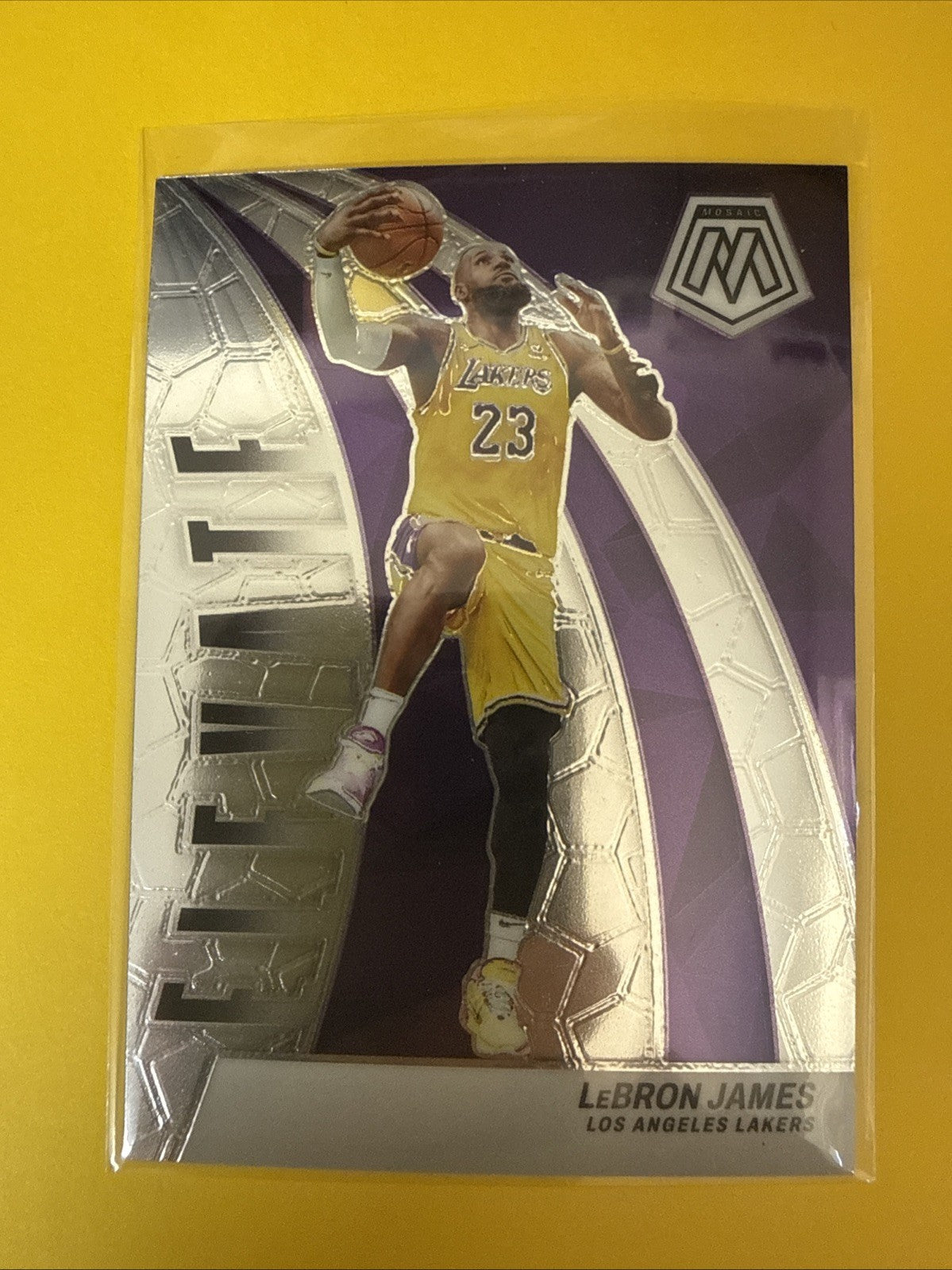 LeBron James 2023/24 Panini Mosaic Elevate Chrome Card - front