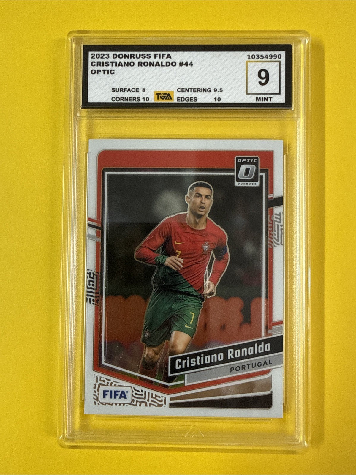 Cristiano Ronaldo 2023 Donruss Card Graded 9 - front