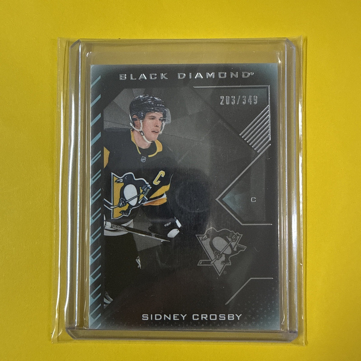 Sidney Crosby 2021/22 Black Diamond Card Out of /349 - front