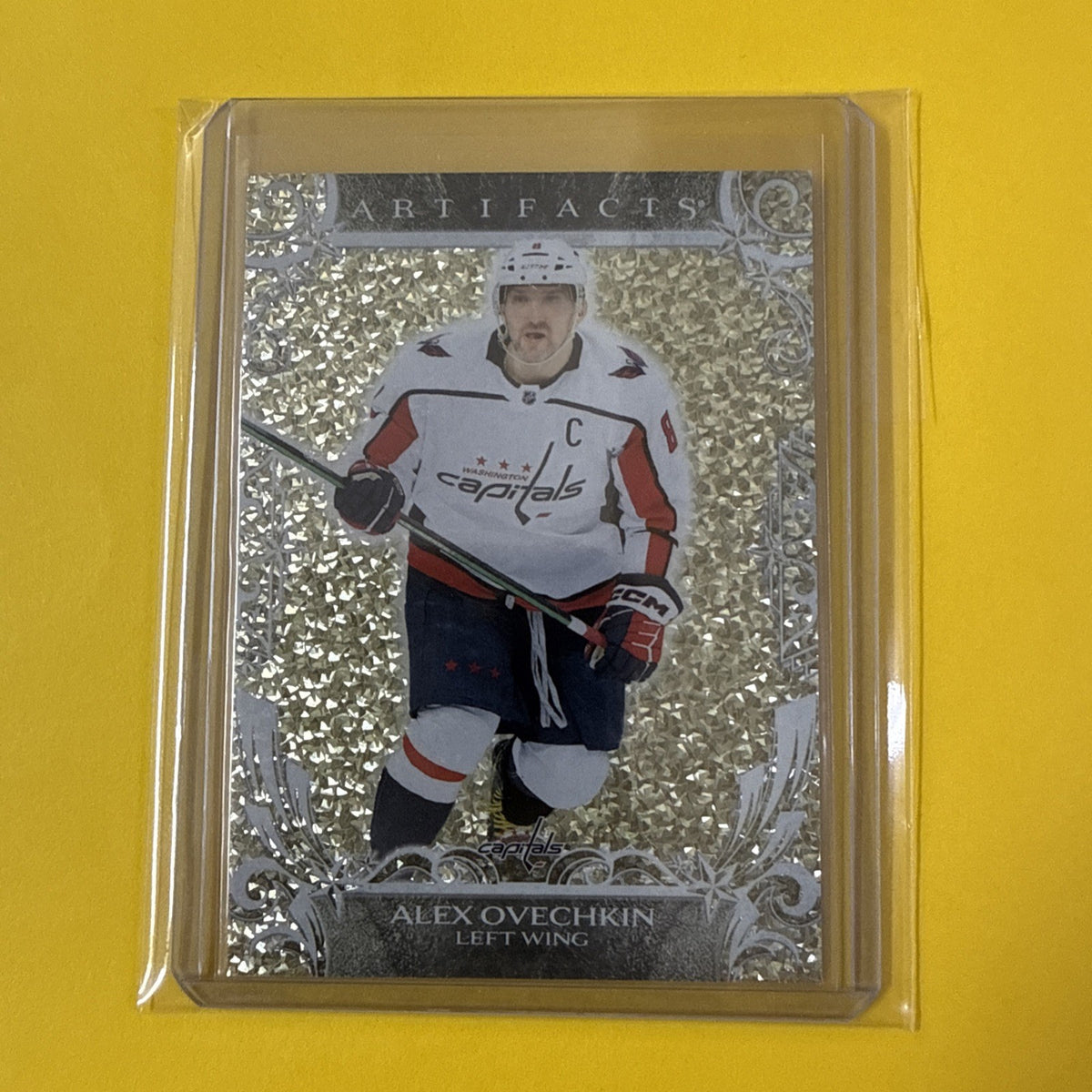 Alex Ovechkin 2024/25 Artifacts Silver Speckle Card - front