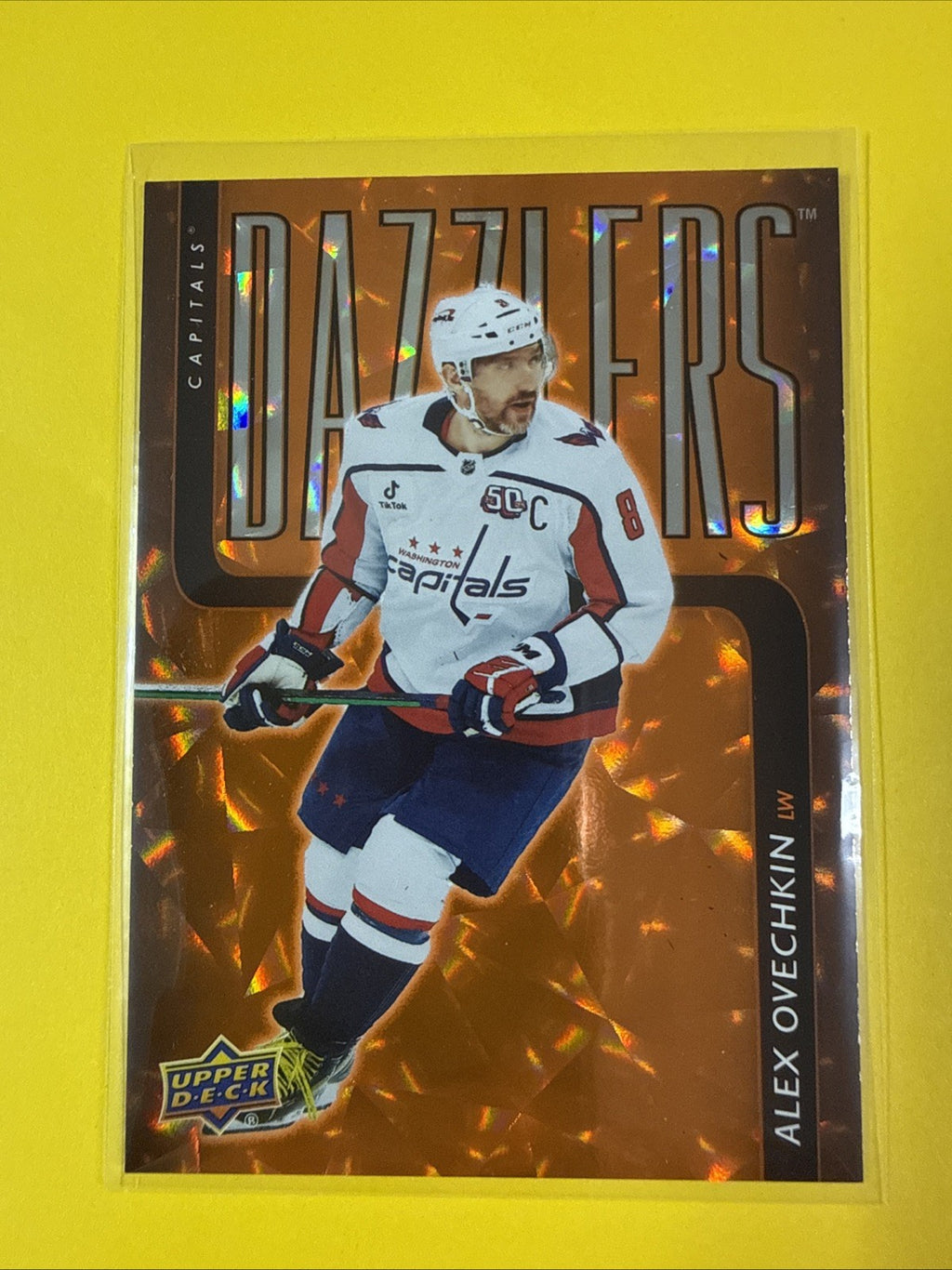 Alex Ovechkin 2025/26 UD Orange Dazzlers Card - front