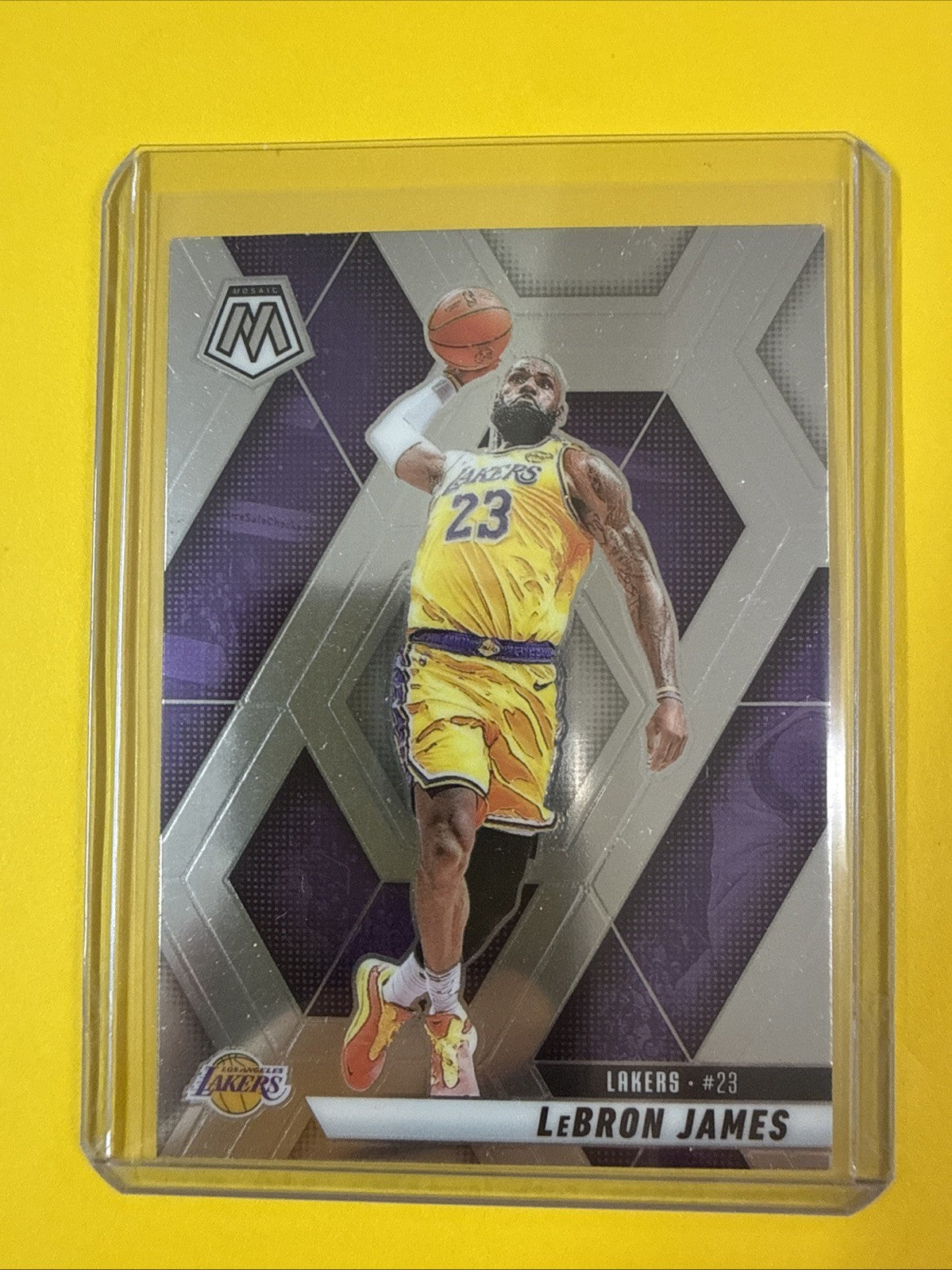 LeBron James 2024/25 Card - front