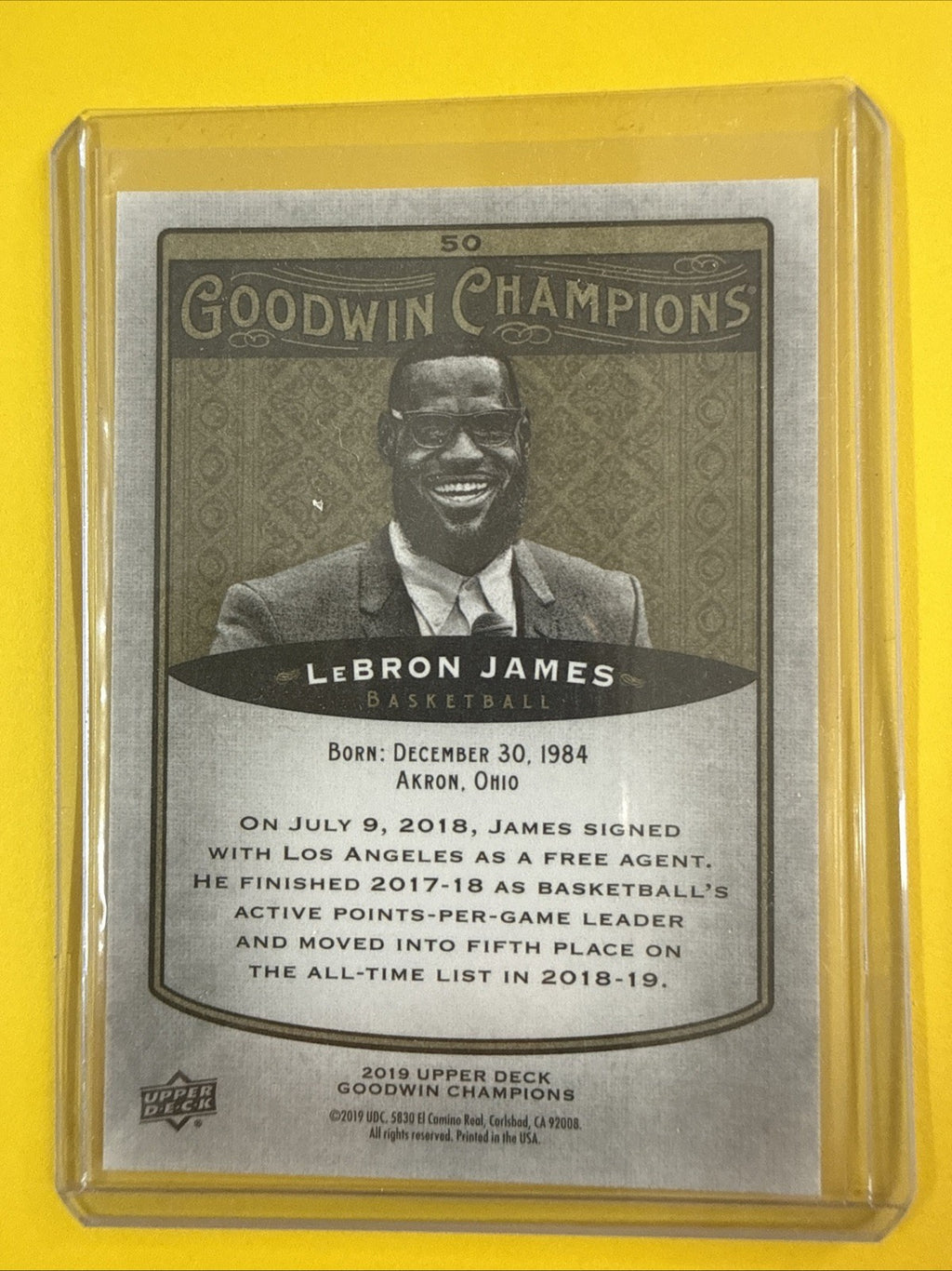 LeBron James 2019/20 NBA Card - back