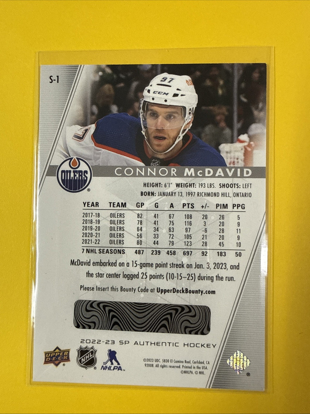 Connor McDavid 2022/23 SP Authentic Spectrum FX Card - back