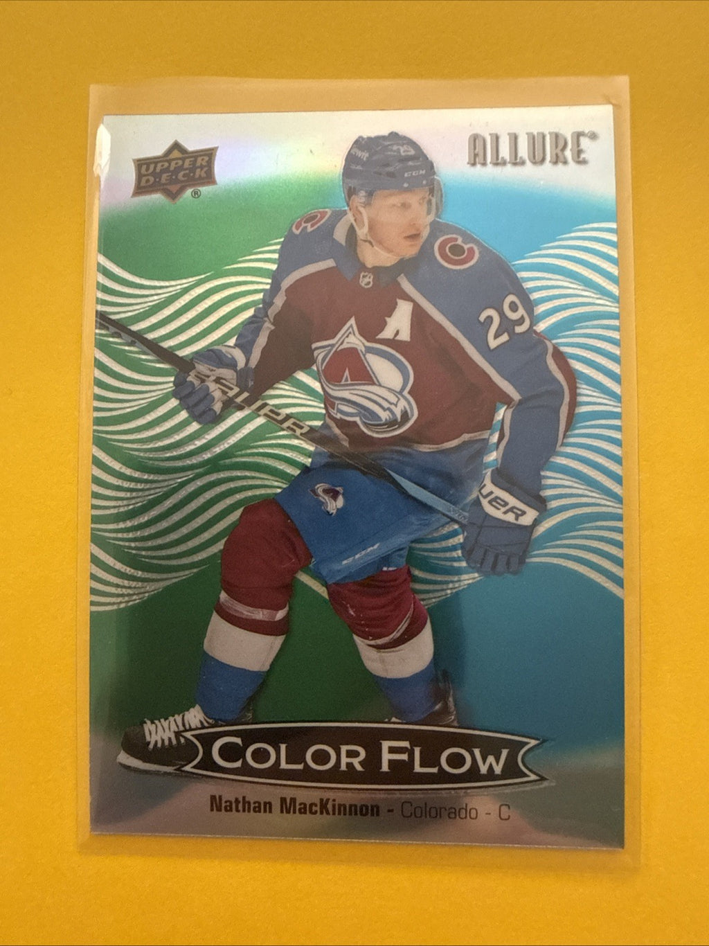 Nathan MacKinnon . 2024/25 Allure Green-Blue Card - front