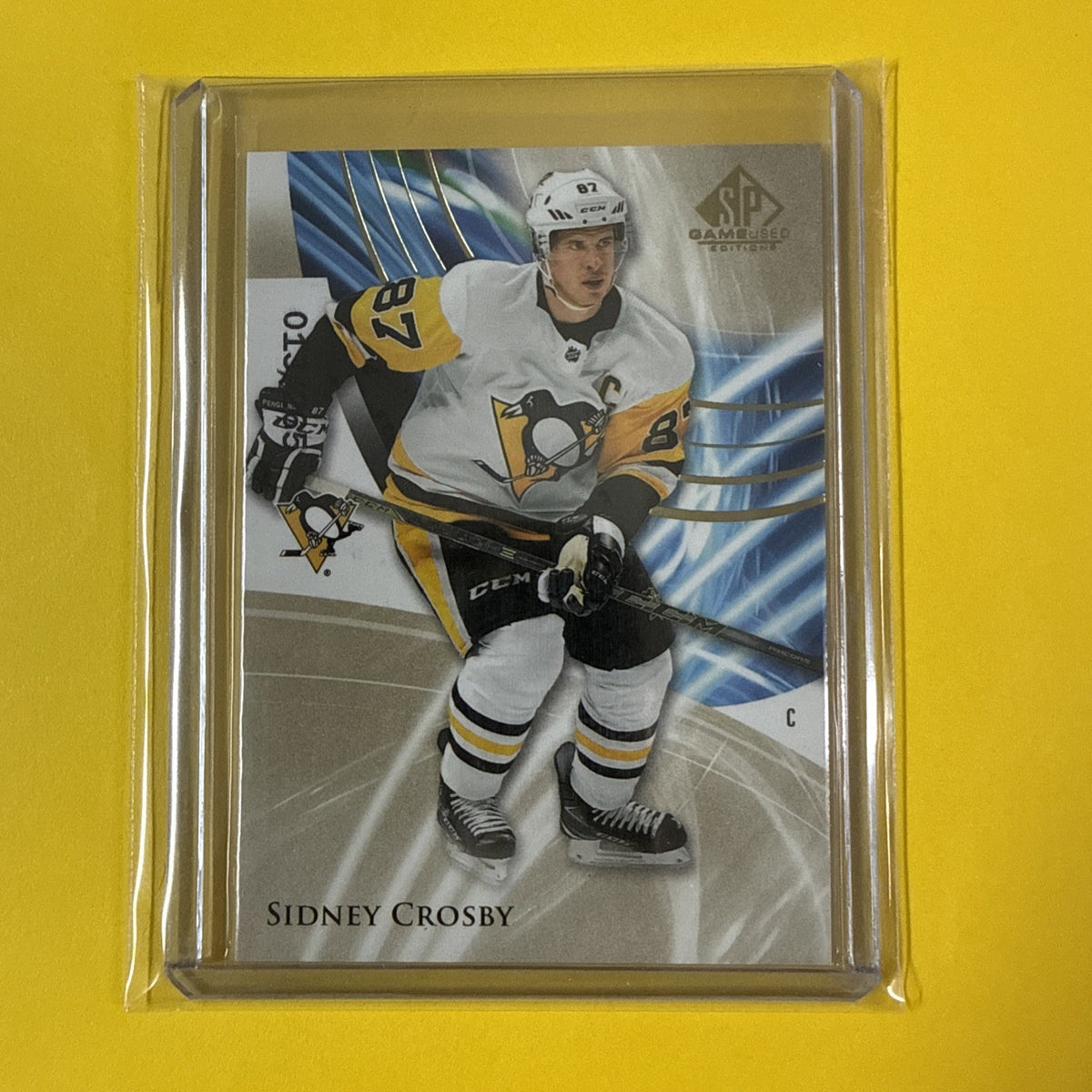 Sidney Crosby 2020/21 SP Game Used Blue Card Out of /165 - front