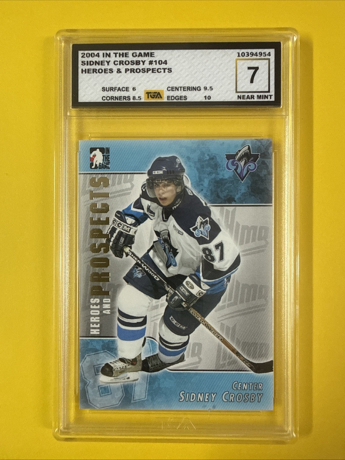 Sidney Crosby 2004 in the Game Card Graded 7 - front