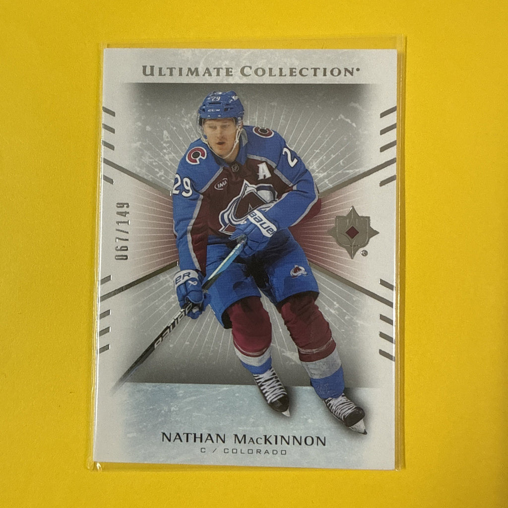 Ultimate Collection Hockey 2025/26 Nathan MacKinnon Card /149 - front