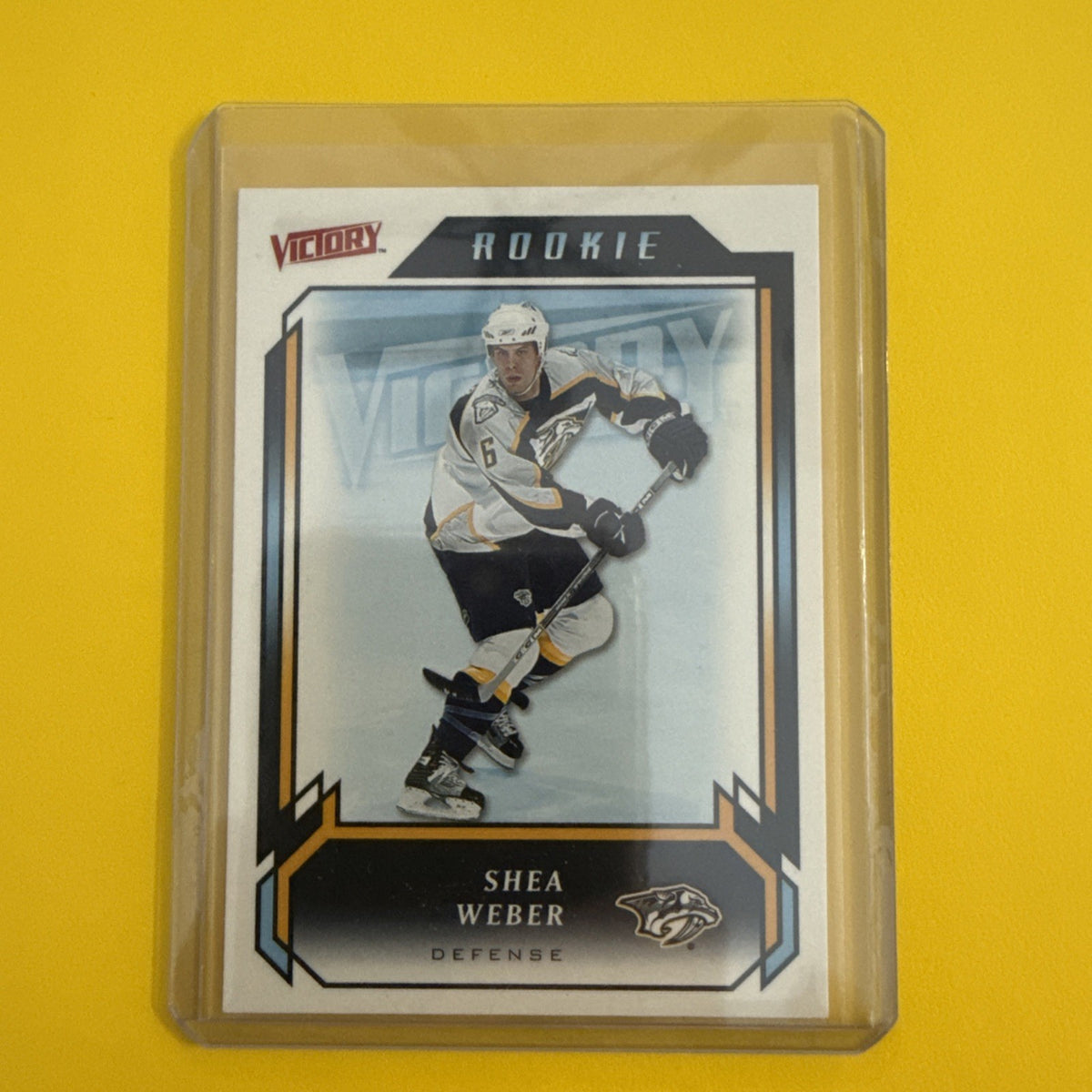 (1) Shea Weber 2006-07 Victory # 215 Predators Rookie Card (K6811) - front