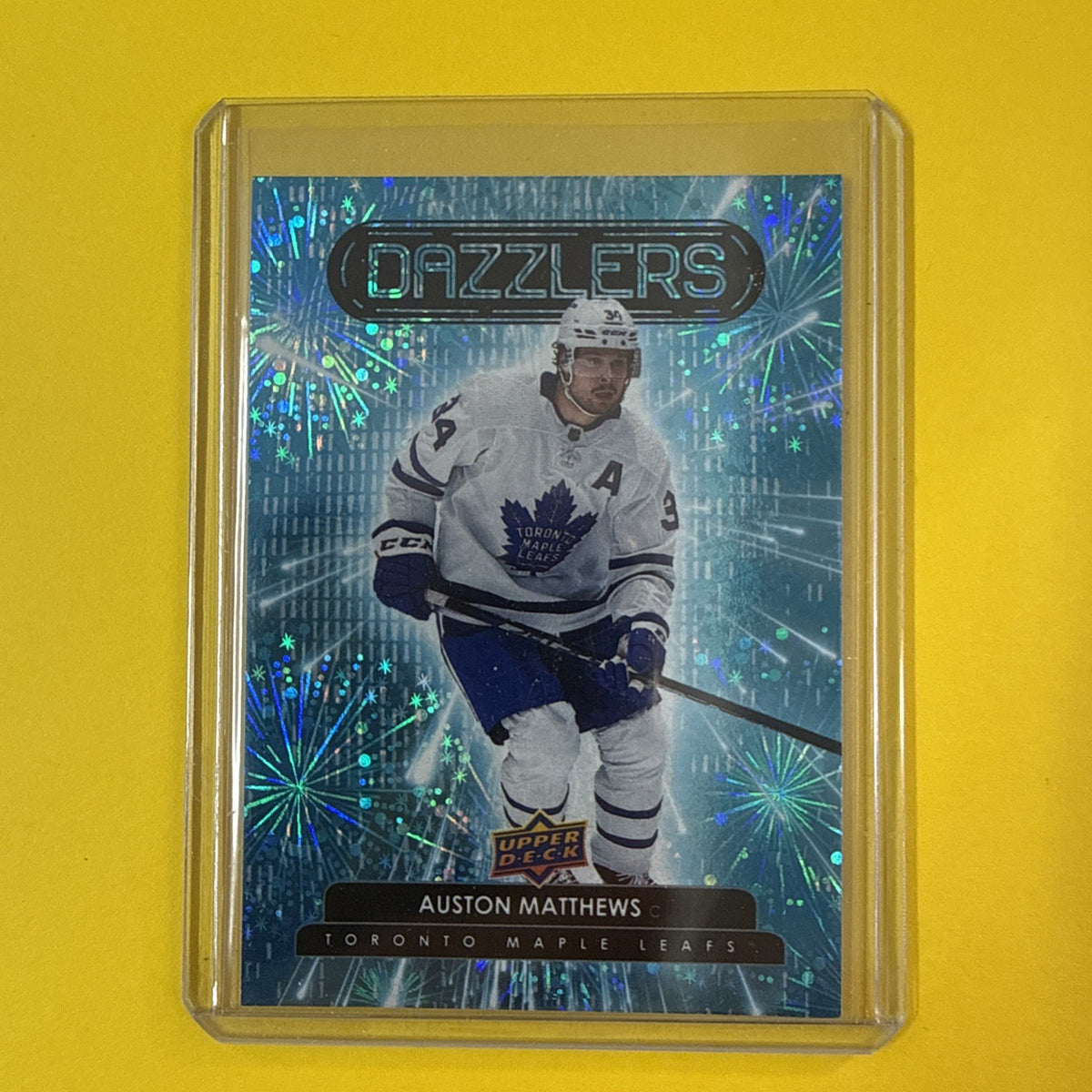 Auston Matthews 2022/23 UD Blue Dazzlers Card - front