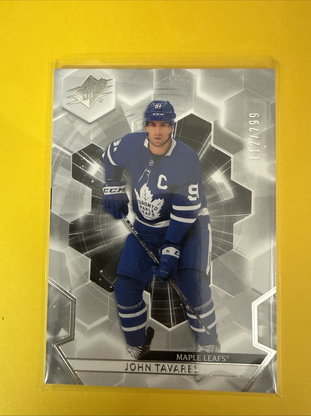 John Tavares 2020/21 UD SPx Hockey 112/299 - front