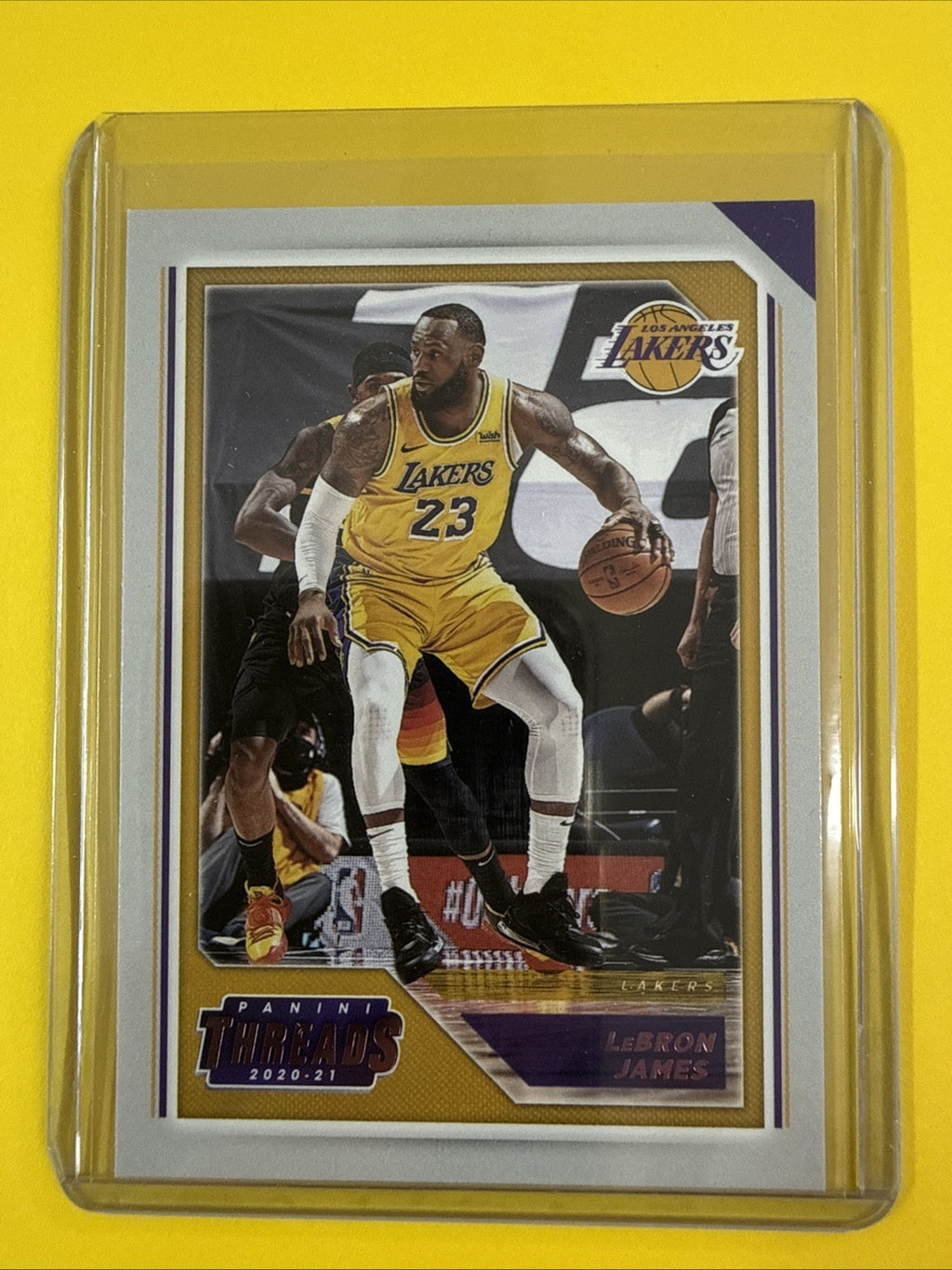 LeBron James 2020/21 NBA Card - front