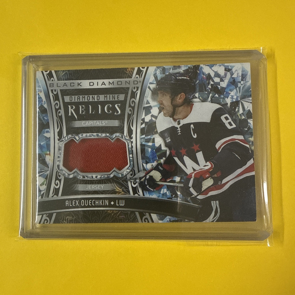 Alex Ovechkin 2023/24 Black Diamond Relics Red Card - front