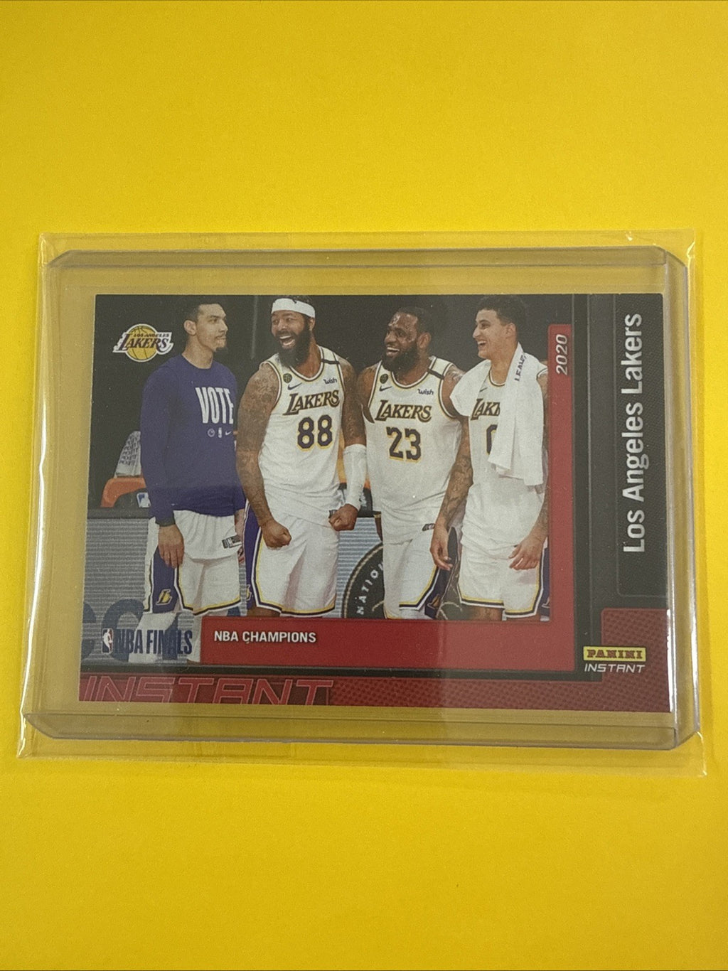 LeBron James 2019/20 Panini NBA Card - front