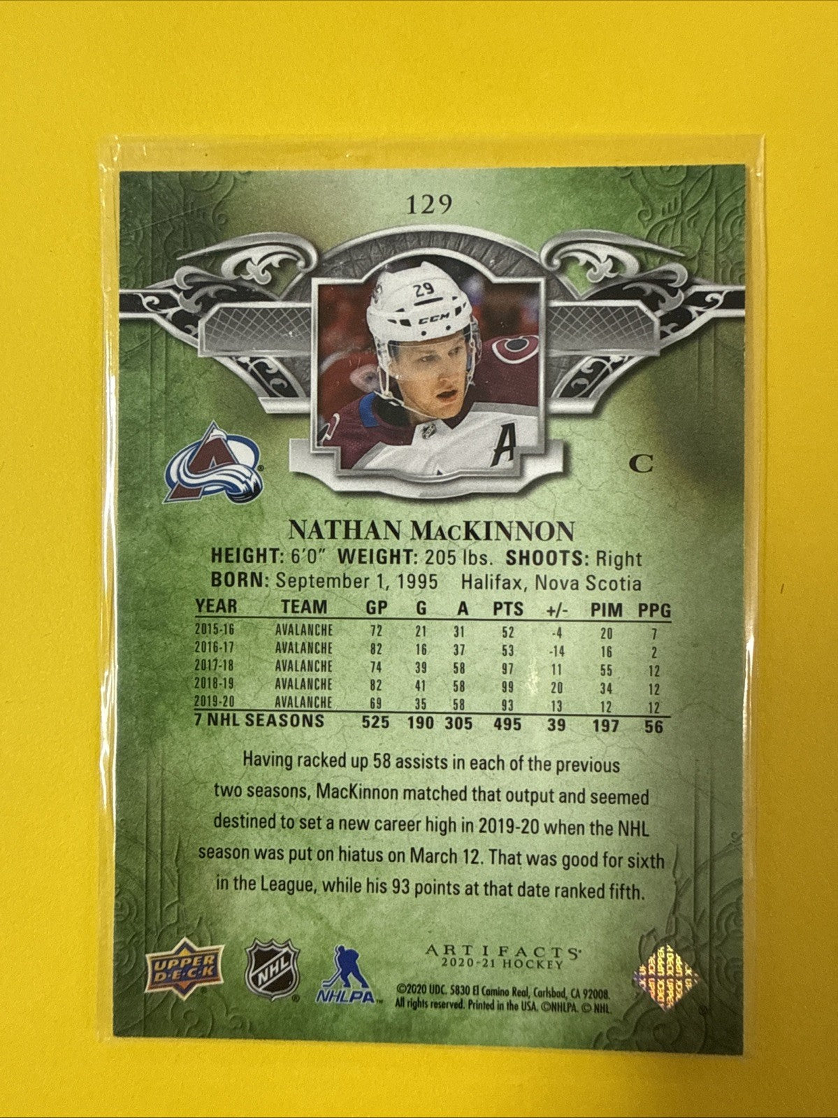 Nathan MacKinnon 2020/21 Artifacts Card Green 481/499 - back