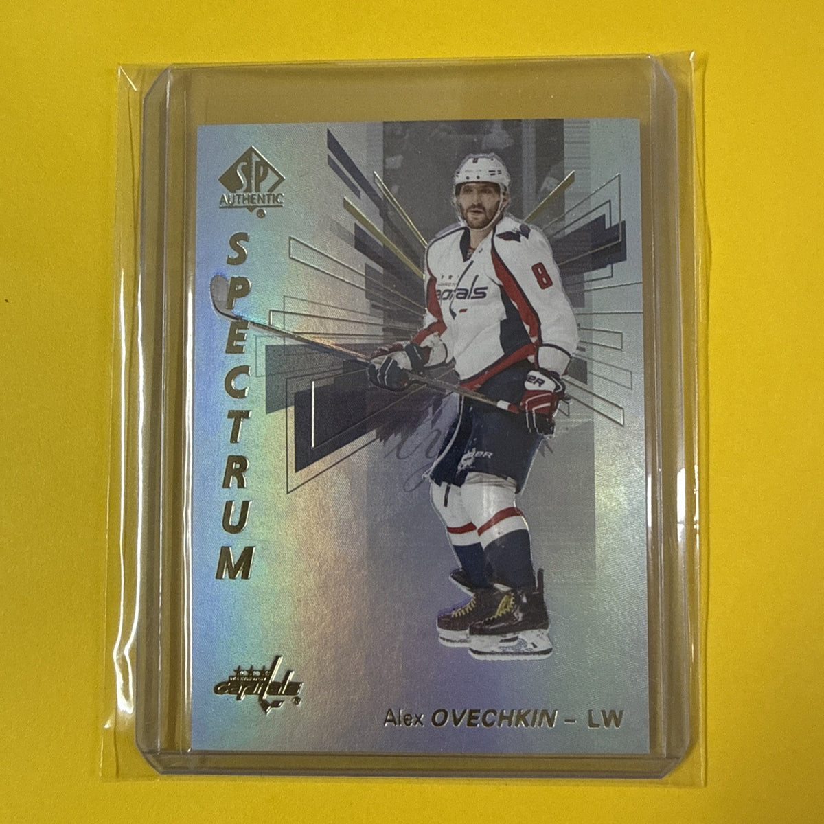Alex Ovechkin 2016/17 SP Authentic Spectrum FX Card - front