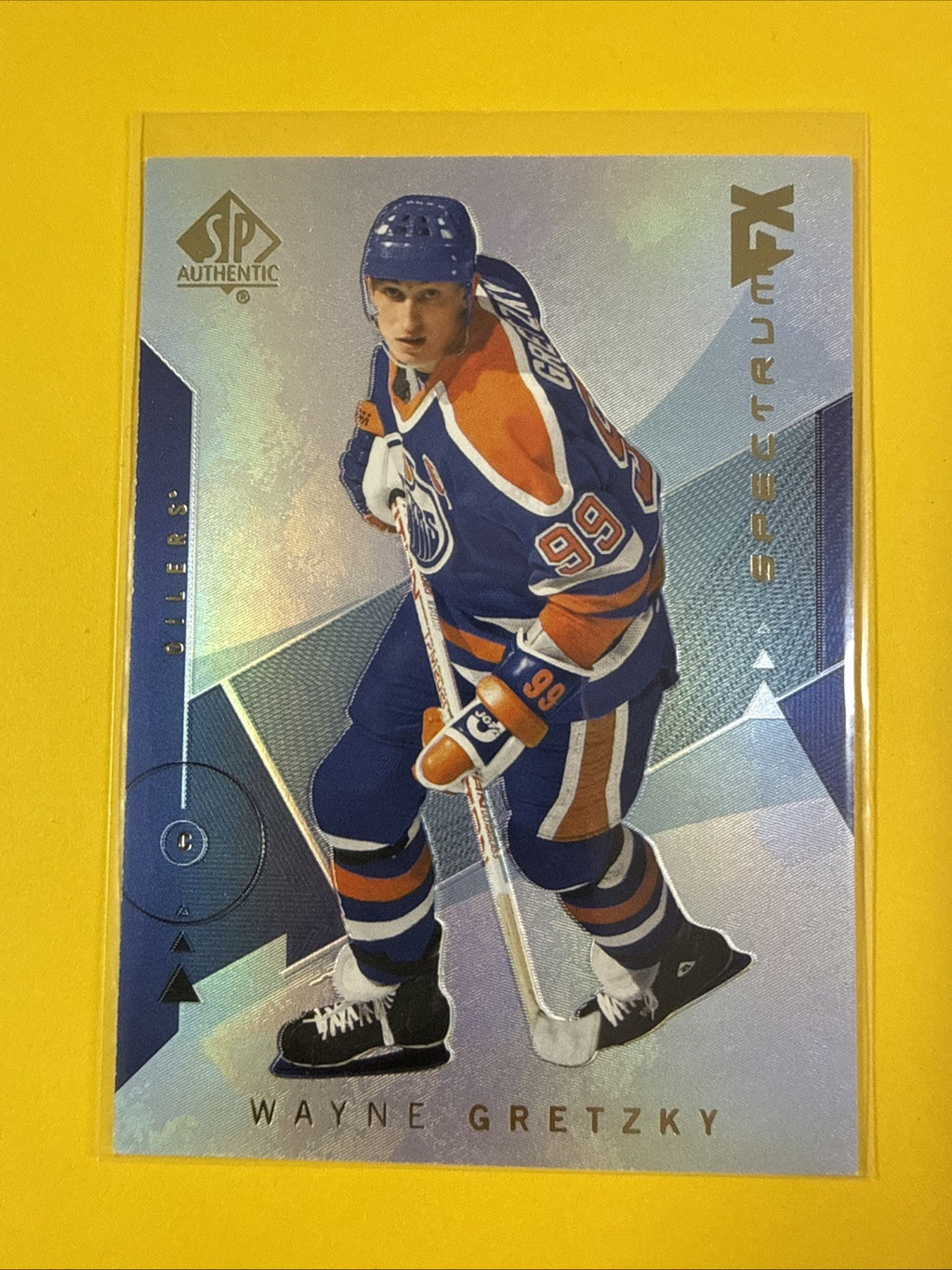 Wayne Gretzky 2018-19 SP Authentic Spectrum FX Card - front
