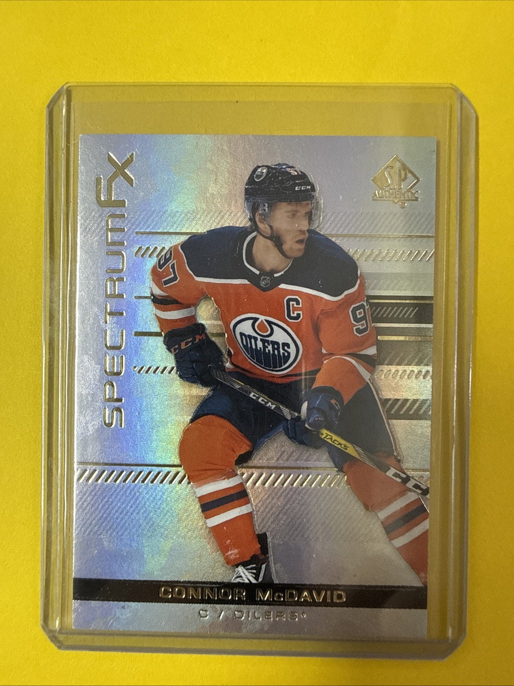 Connor McDavid 2019/20 SP Authentic Spectrum FX Hockey Card - front