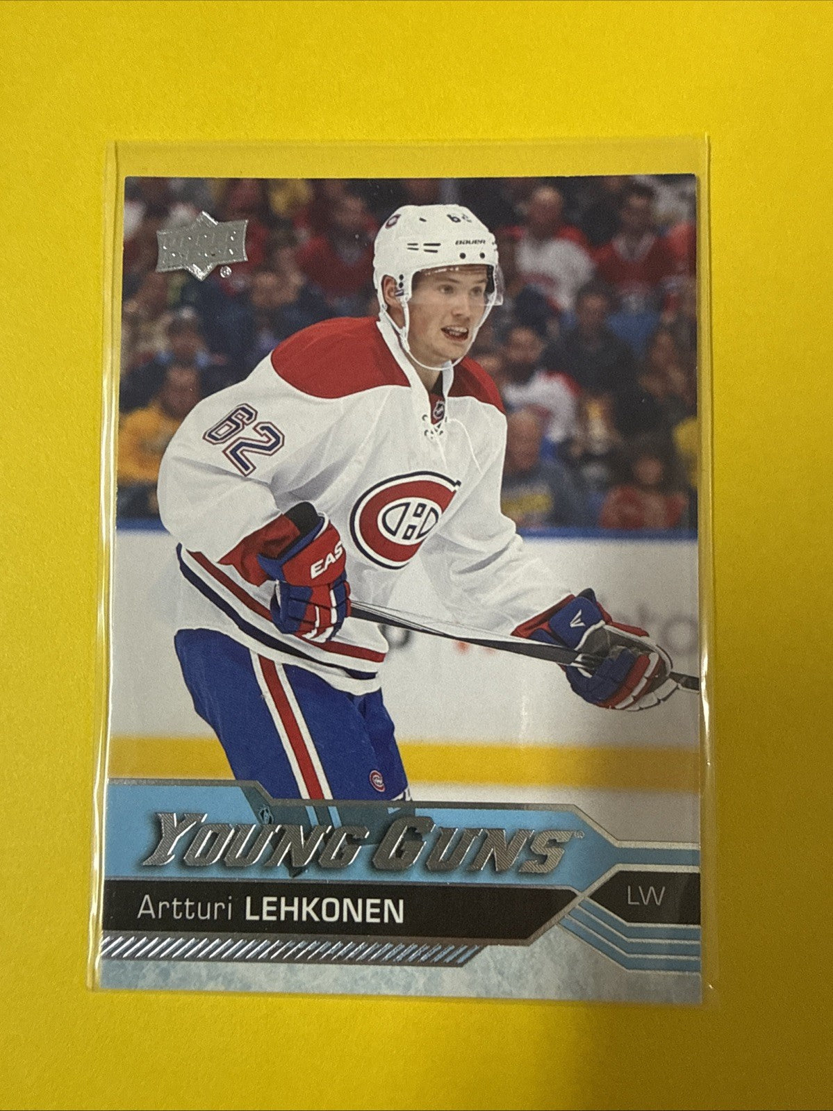 Artturi Lehkonen 2016/17 UD Young Guns Card - front