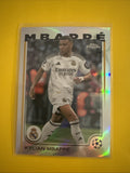 Kylian Mbappé 2025Topps Chrome Soccer Card - front