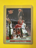 Michael Jordan 1992/93 Fleer Ultra Card #27 - front