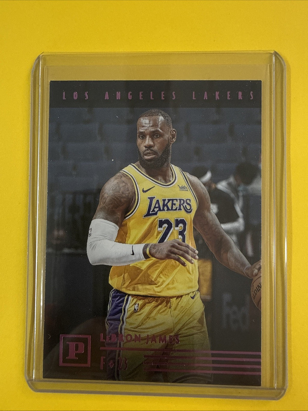LeBron James 2020/21 NBA Card - front